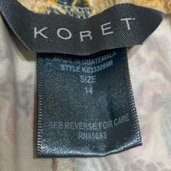 Cruise Ready Koret Capris with Coordinating Cap Sleeve Tee - Picture 10 of 12